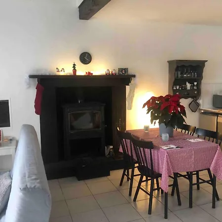 Bakers Near Broceliande Forest *